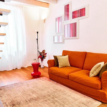 Riverside Loft Navigli - Spacious Two-Bedroom Apartment Milán Exterior foto